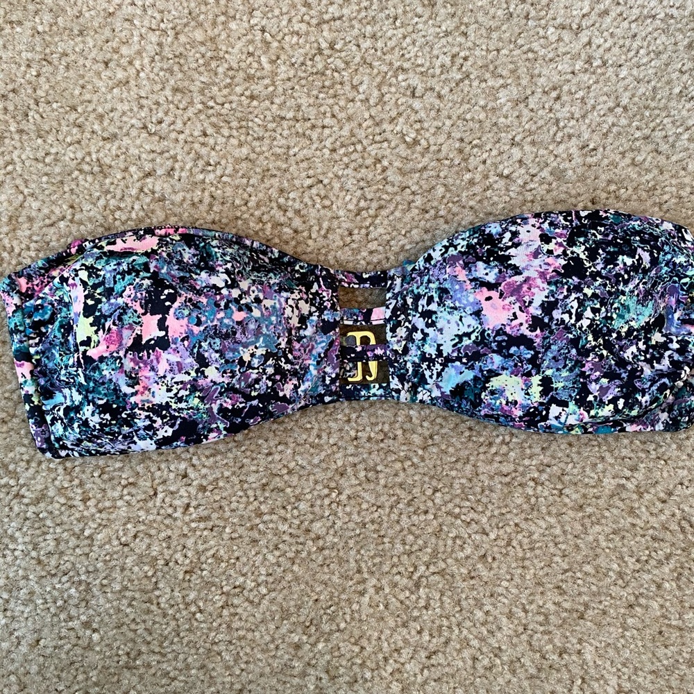Multicolor Victoria’s Secret Bathing Suit Top